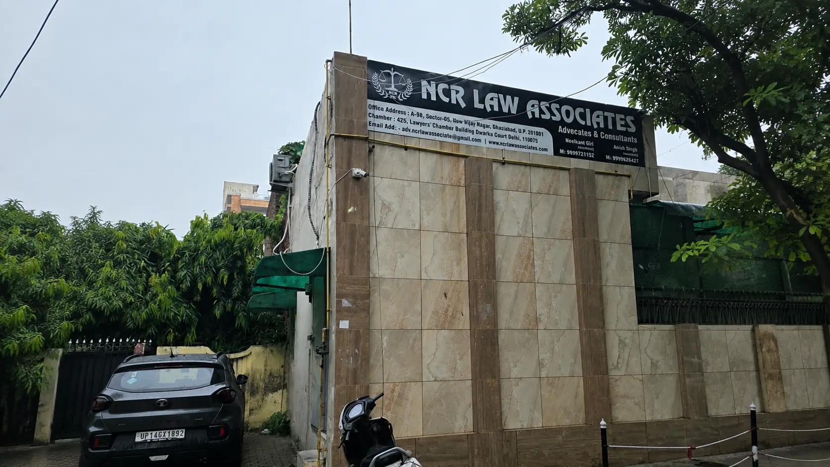 Real Estate Lawyer